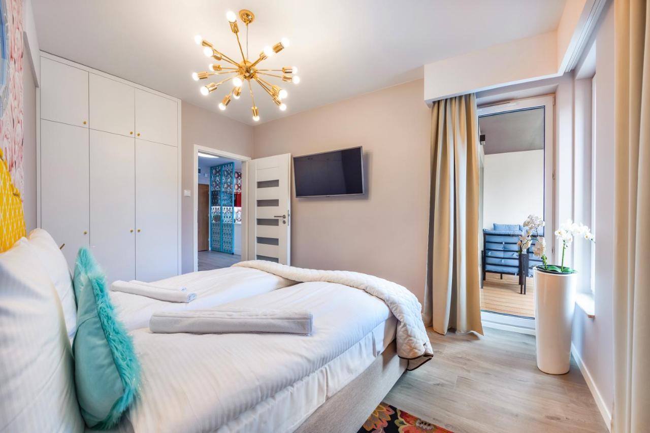 Apartamenty Sun & Snow Nadmorskie Tarasy Z Basenem โควอบเซก ภายนอก รูปภาพ