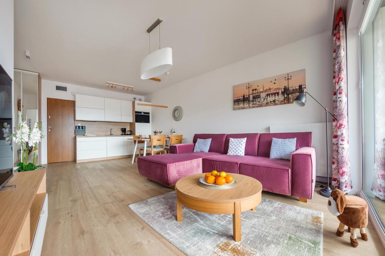Apartamenty Sun & Snow Nadmorskie Tarasy Z Basenem โควอบเซก ภายนอก รูปภาพ