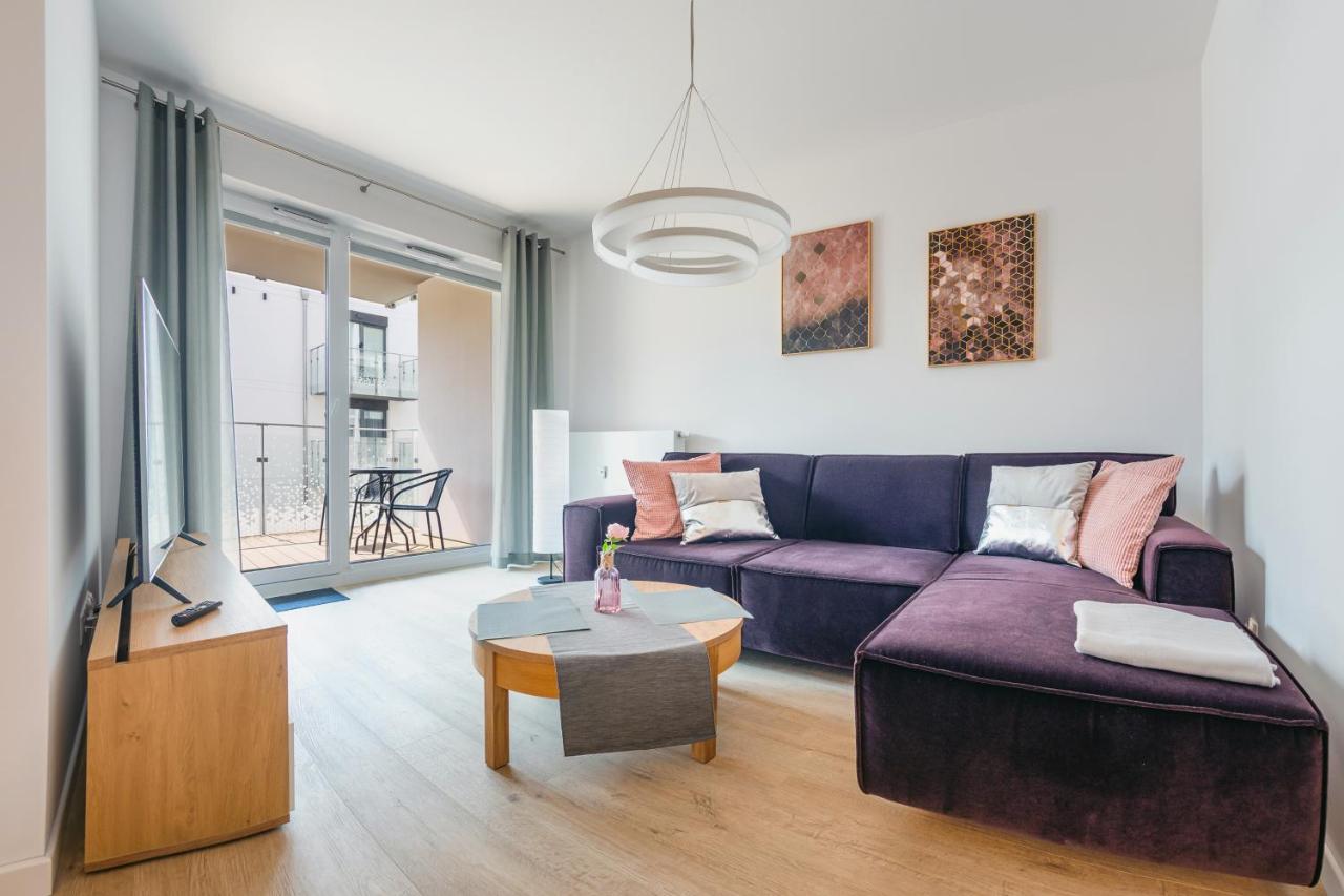 Apartamenty Sun & Snow Nadmorskie Tarasy Z Basenem โควอบเซก ภายนอก รูปภาพ